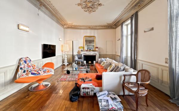 Appartement à vendre    4 pièces • 154,08 m2 Périgueux