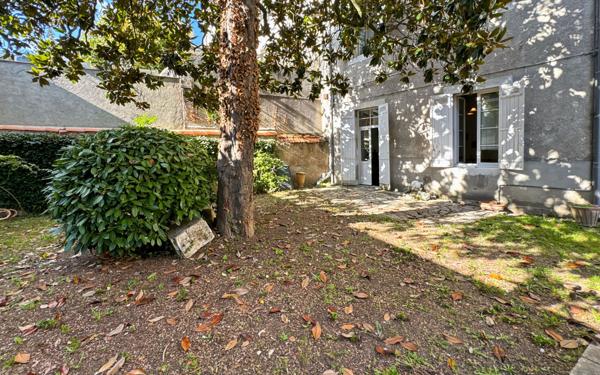 Appartement à vendre    4 pièces • 154,08 m2 Périgueux