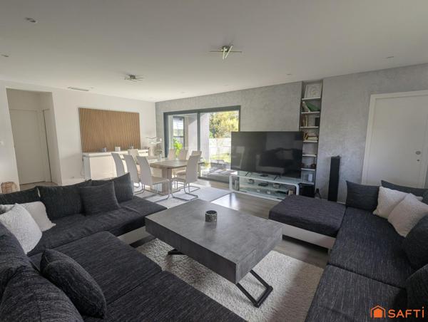 Maison récente qui réunit tous les atouts pour une vie familiale harmonieuse.