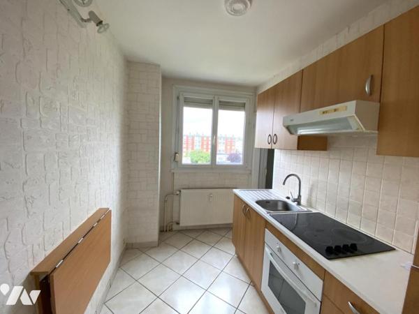 Appartement 4 pièces avec cave 