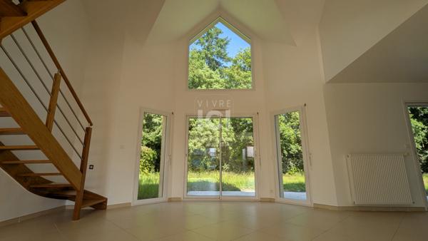 A Louer - Maison 155m² Carquefou Le Souchais - 5 Chambres - Garage - Jardin -