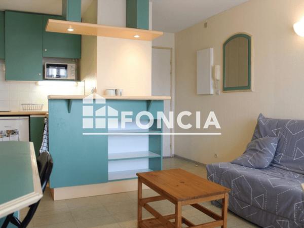 Location Appartement meublé 2 pièces 34.92 m² - 6 A 20 RUE VAUX DE FOLETIER La Rochelle 17000