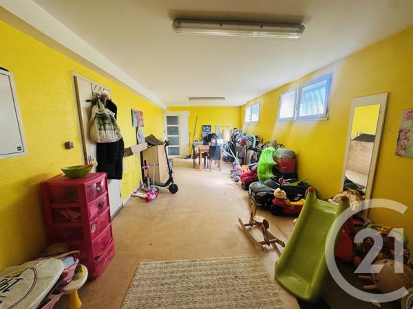 Maison à vendre  5 pièces - 161,81 m 2   GRAULHET  - 81
