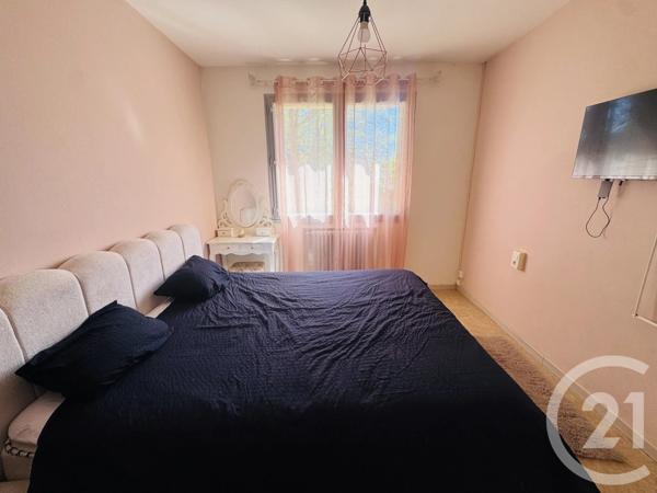 Maison à vendre  5 pièces - 161,81 m 2   GRAULHET  - 81