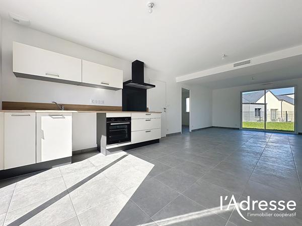 Maison neuve plain-pied, terrain 672 m²