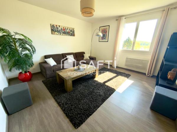 Bel appartement avec jardin et terrasse privative