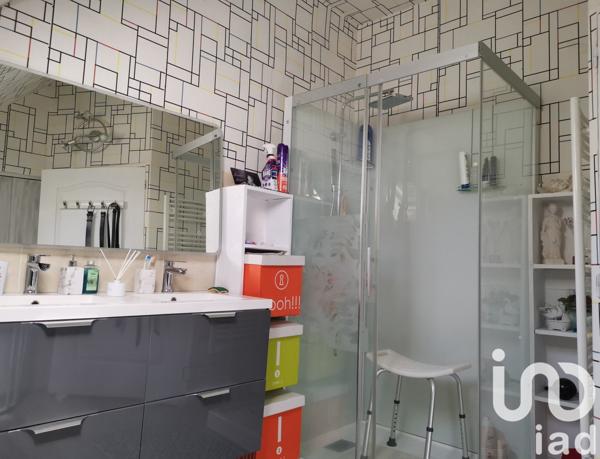 Maison de village 5 pièces de 160 m² à Peyrelevade (19290)