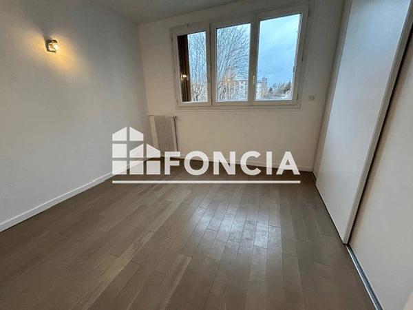 Location Appartement 3 pièces 62.7 m² - 56 RUE DE MUSSELBURGH Champigny Sur Marne 94500