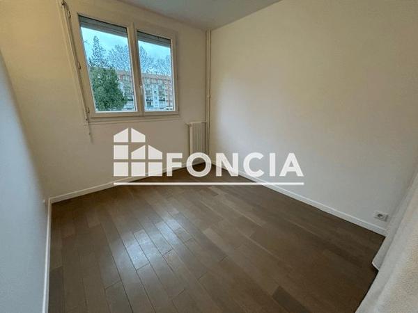 Location Appartement 3 pièces 62.7 m² - 56 RUE DE MUSSELBURGH Champigny Sur Marne 94500