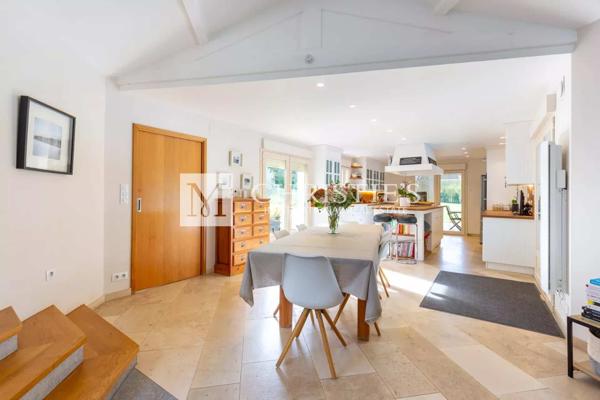 Dordogne Magnifique moulin et maison contemporaine au bord de la rivière