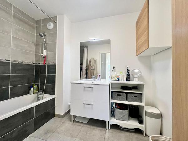 CROZET T3 dernier étage de standing - Vue Panoramique Mont-Blanc et Jura