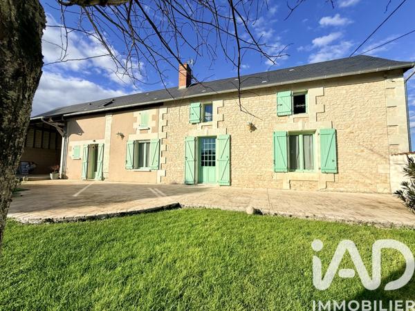 Maison à vendre 6 pièces 143 m² Chabournay