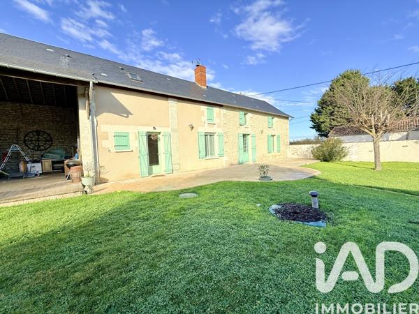 Maison à vendre 6 pièces 143 m² Chabournay