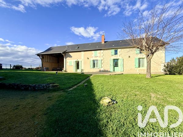 Maison à vendre 6 pièces 143 m² Chabournay