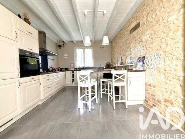 Maison à vendre 6 pièces 143 m² Chabournay