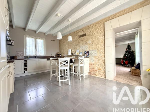 Maison à vendre 6 pièces 143 m² Chabournay