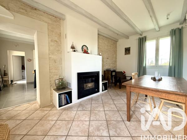 Maison à vendre 6 pièces 143 m² Chabournay