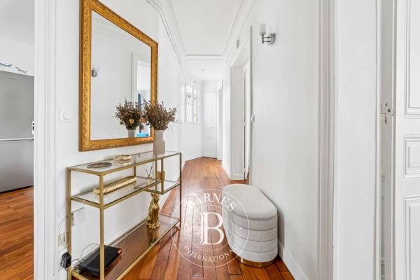 Paris 16ème, Appartement 2 Chambres -  81 m² à vendre