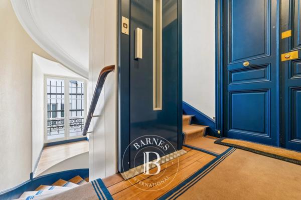 Paris 16ème, Appartement 2 Chambres -  81 m² à vendre