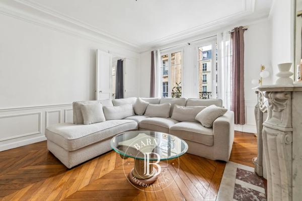 Paris 16ème, Appartement 2 Chambres -  81 m² à vendre