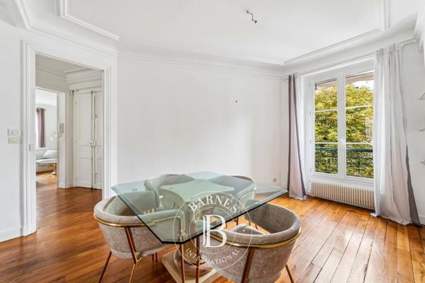 Paris 16ème, Appartement 2 Chambres -  81 m² à vendre