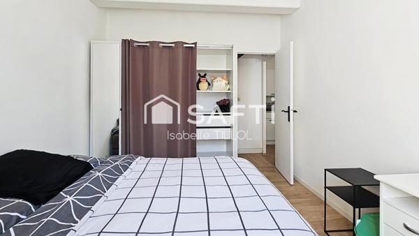 Appartement T2 immeuble de caractère