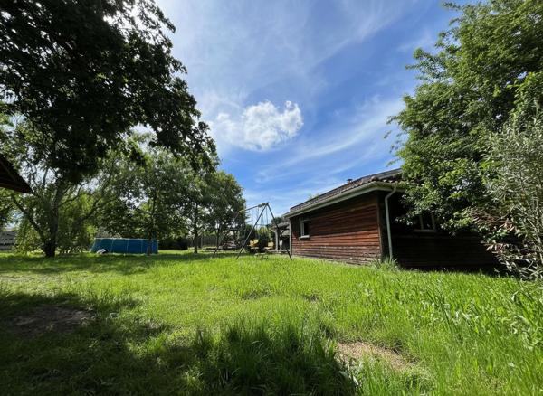 Grande maison familiale de 185m² avec studio indépendant sur plus de 2300m² de terrain !