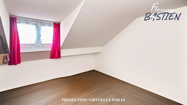 🏡 Maison à rénover – 115 m² avec grand garage et jardin à Petite-Forêt