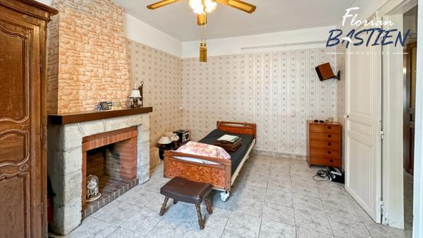 🏡 Maison à rénover – 115 m² avec grand garage et jardin à Petite-Forêt