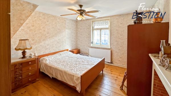 🏡 Maison à rénover – 115 m² avec grand garage et jardin à Petite-Forêt