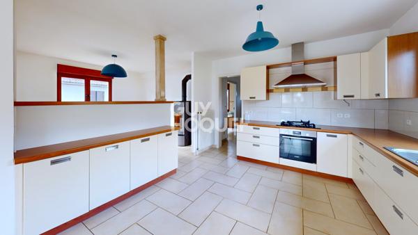 Maison à vendre à CERNAY - 5 pièces, 3 chambres, 145 m²