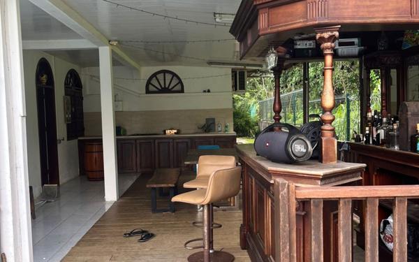 Maison à vendre    6 pièces • 127 m2 Remire-Montjoly