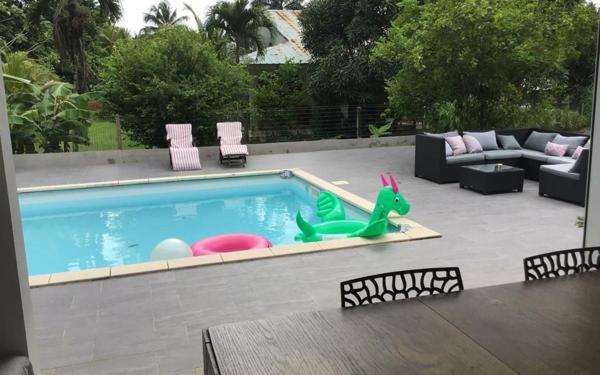 Maison à vendre    6 pièces • 127 m2 Remire-Montjoly