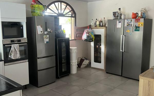 Maison à vendre    6 pièces • 127 m2 Remire-Montjoly