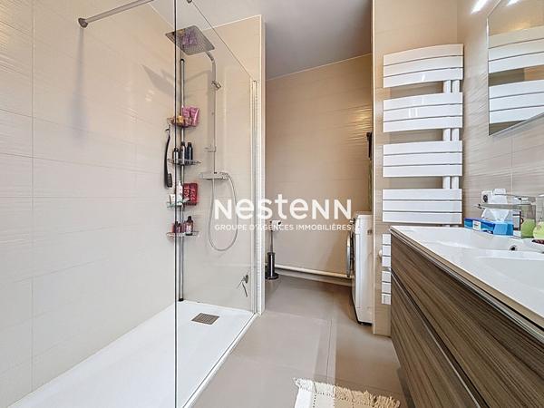 ISSY LES MOULINEAUX - Appartement traversant 4 pièces de 85,51m² avec terrasses dans un immeuble récent