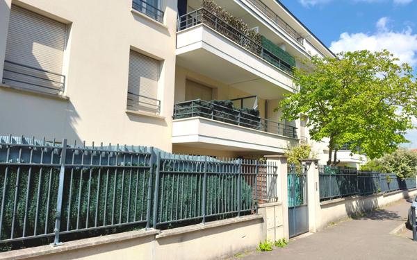 Appartement à vendre    3 pièces • 57,20 m2 Épinay-sur-Seine