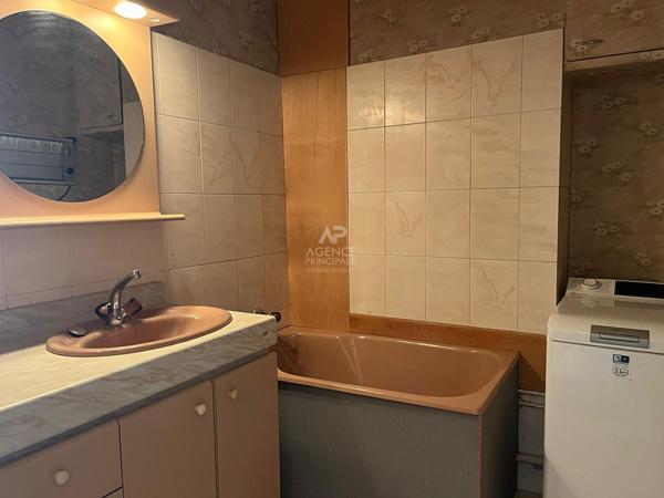 Appartement Nanterre 4 pièce(s) 61 m2 €248 000 ** - Référence 15311