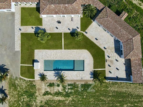 Propriété d'exception au coeur de la Camargue