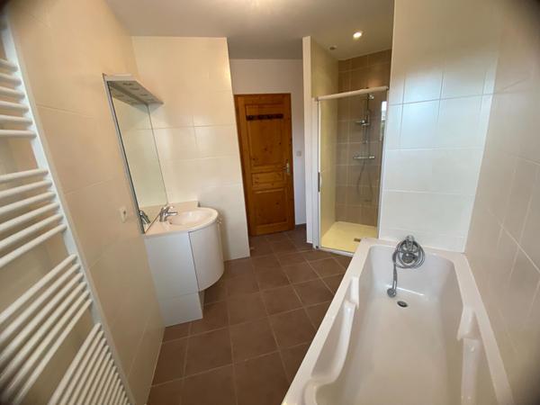 A VENDRE A PUILBOREAU MAISON DE PLAIN PIED 3 CHAMBRES ,  Puilboreau