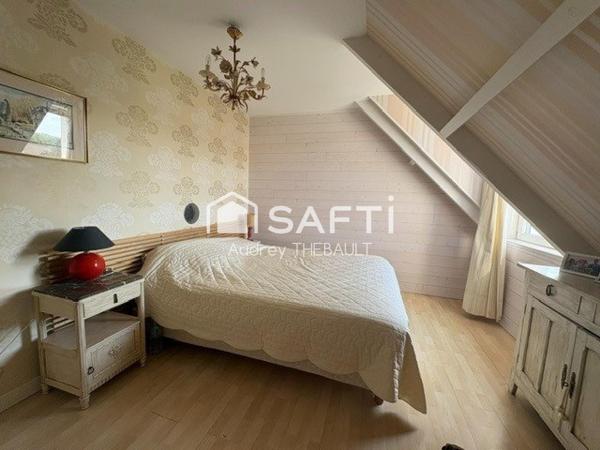 ELEGANTE PROPRIETE FAMILIALE AVEC APPARTEMENT INDEPENDANT
