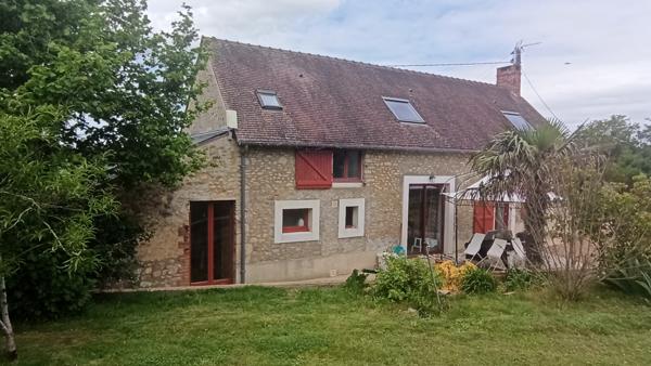 Longère restaurée sur 4300m² de terrain