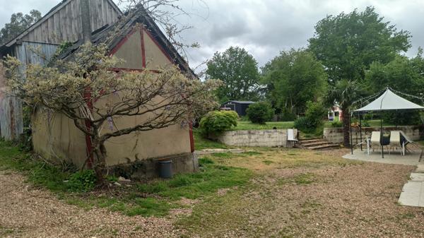 Longère restaurée sur 4300m² de terrain