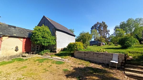 Longère restaurée sur 4300m² de terrain