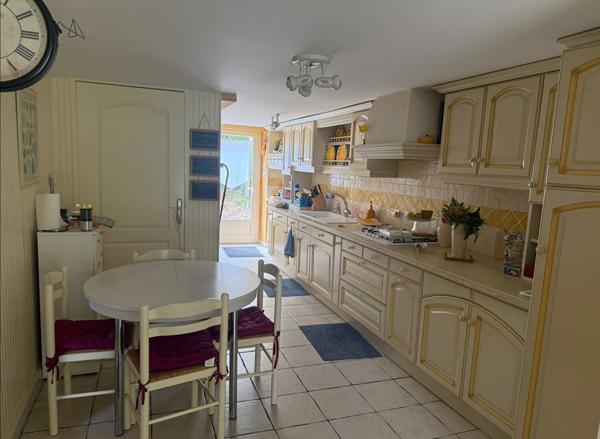 Maison Niort 5 pièces133 m2, Niort 79000