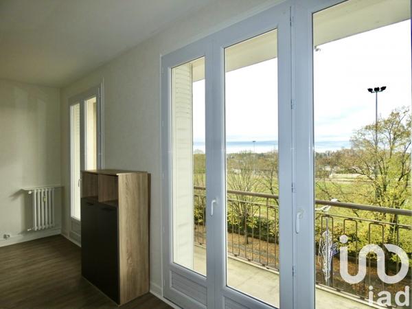 Appartement 5 pièces de 98 m² à Poitiers (86000)