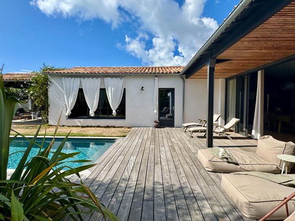 Maison Sainte Marie De Re 8 pièce(s) 182 m2