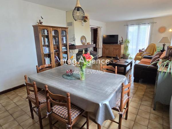 Maison à EVRON, 53600 - 5 pièces 93m²