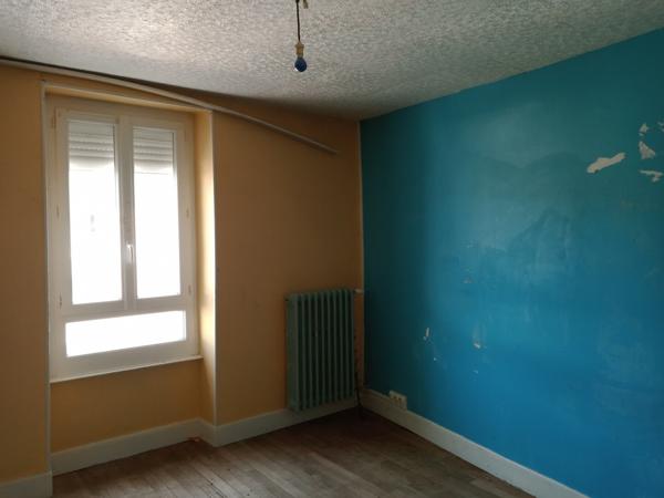 BELLE MAISON DE BOURG MITOYENNE PROCHE MONTLUCON 68 500 € H.A.I.*