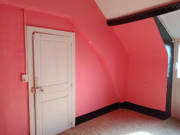 BELLE MAISON DE BOURG MITOYENNE PROCHE MONTLUCON 68 500 € H.A.I.*