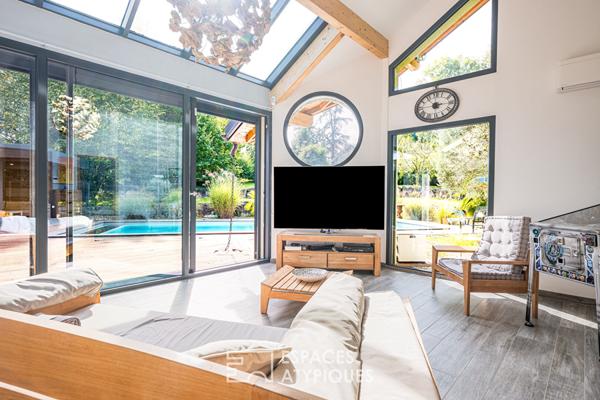 Maison familiale aux beaux volumes avec piscine